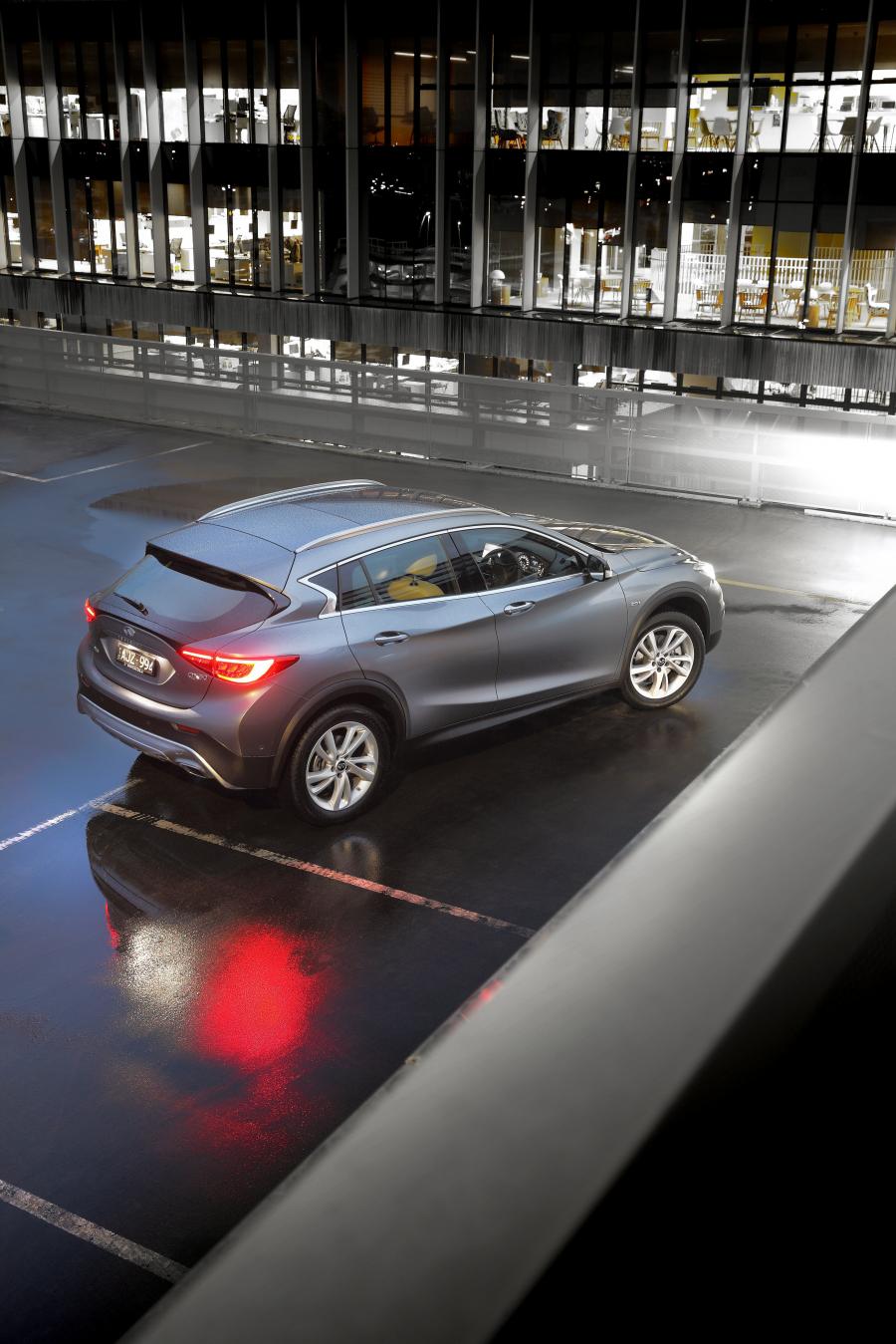  Infiniti QX30 2.0t AWD 2016 года  (AU) (фото 20 из 30)